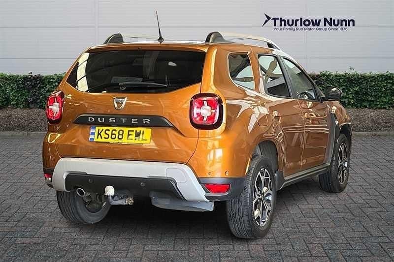 Used Dacia Duster Prestige 115 HP (84 kW) 2018 Orange SUV