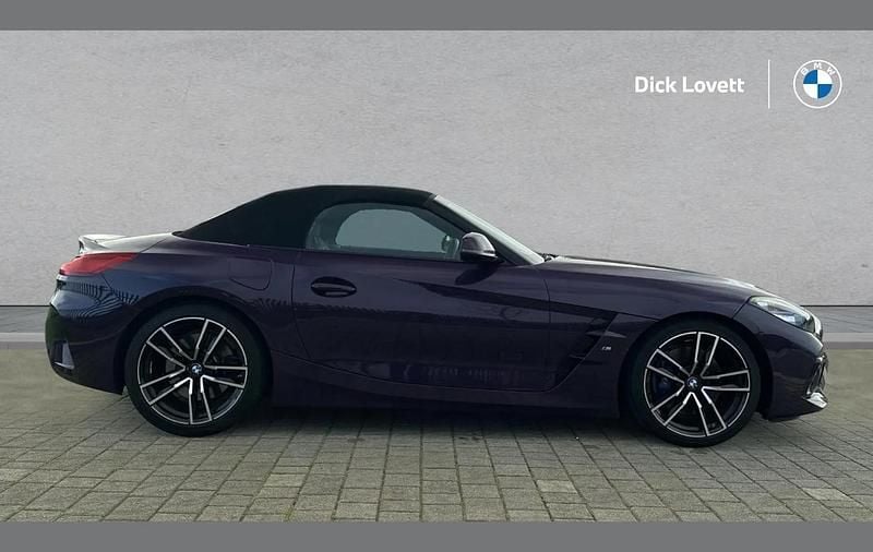 Used BMW Z4 M Sport 194 HP (142 kW) 2023 Purple Cabriolet