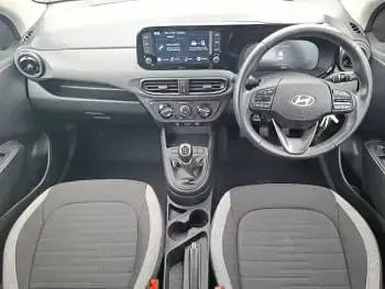 Used Hyundai i10 Advanced 67 HP (49 kW) 2024 Blue Hatchback