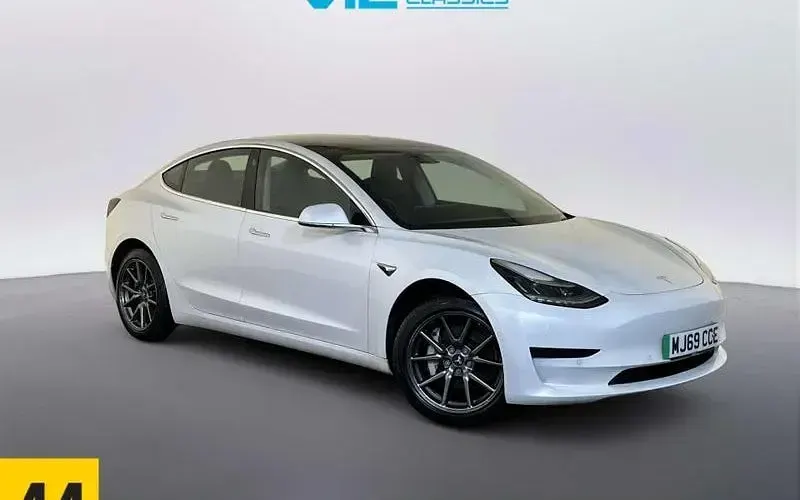 Used Tesla Model 3 Standard Range 180 kW (245 HP) 2021 Sedan