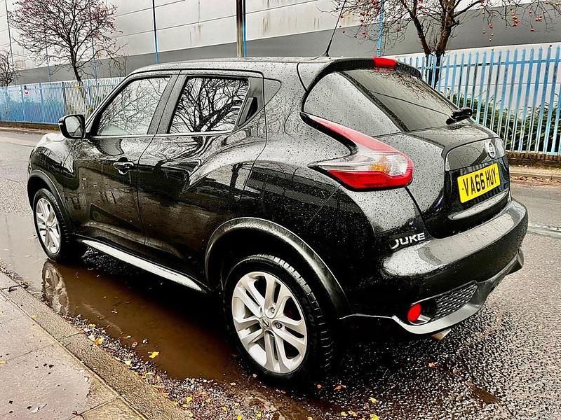 Used Nissan Juke N-Connecta 110 HP (80 kW) 2016 Black SUV