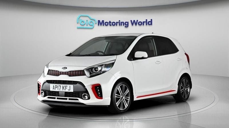 Used Kia Picanto GT-Line 67 HP (49 kW) 2017 White Hatchback