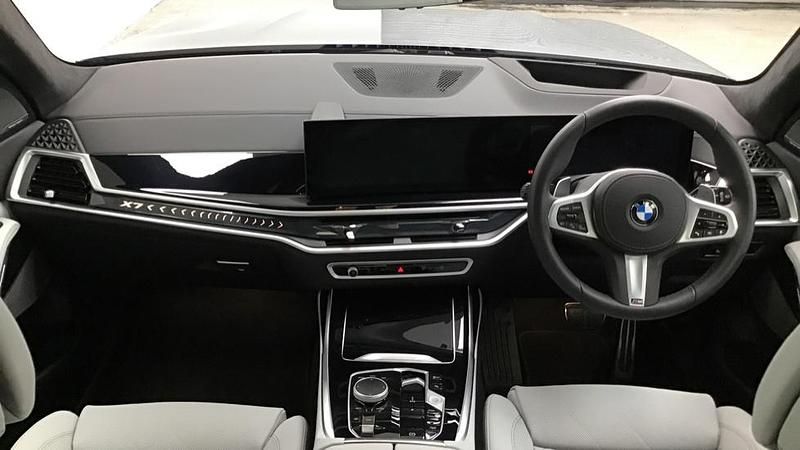 Used BMW X7 M Sport 347 HP (255 kW) 2025 Grey SUV