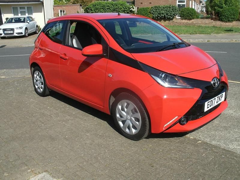 Red Used 2017 Toyota Aygo X-play Hatchback | £7,295 (Good price) - Image 1/4