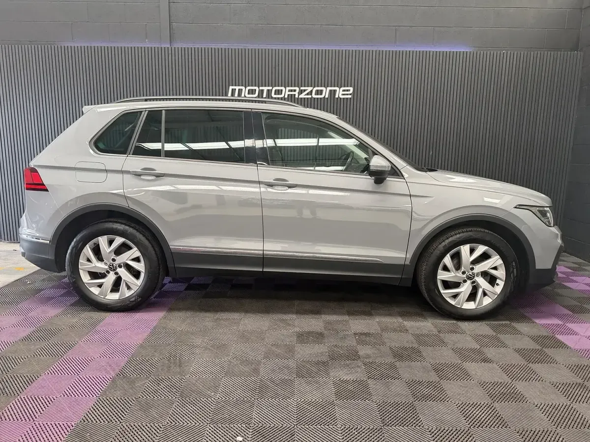 Used VW Tiguan Life 150 HP (110 kW) 2021 Grey SUV