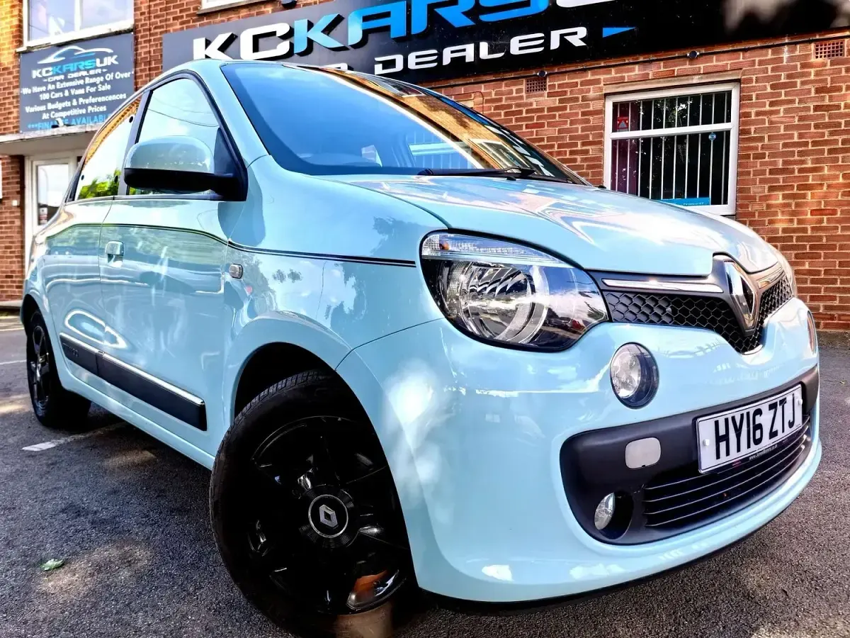 Used Renault Twingo Dynamique 70 HP (51 kW) 2016 Blue Hatchback