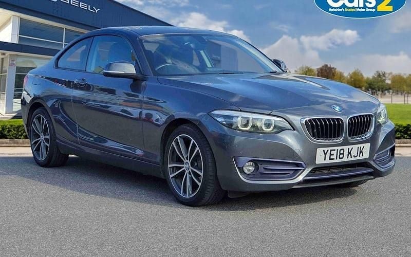 Usado BMW 218 Sport Line 150 HP (110 kW) 2020 Coupé