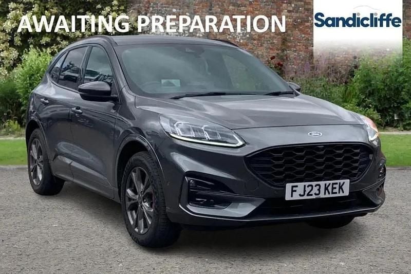 Magnetic (exclusive paint) Used 2023 Ford Kuga ST-Line SUV | £21,295 (Fair price) - Image 1/4