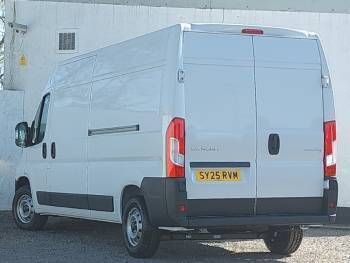 Image 2/4