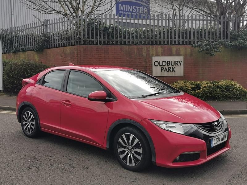 Used Honda Civic SE Plus 2014 Red Hatchback