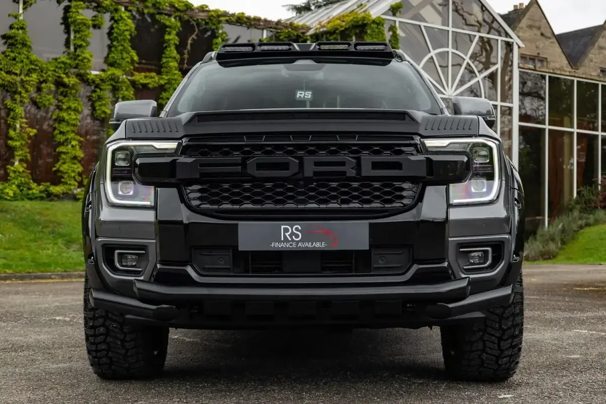 Used Ford Ranger Platinum 237 HP (174 kW) 2023 Grey Pickup
