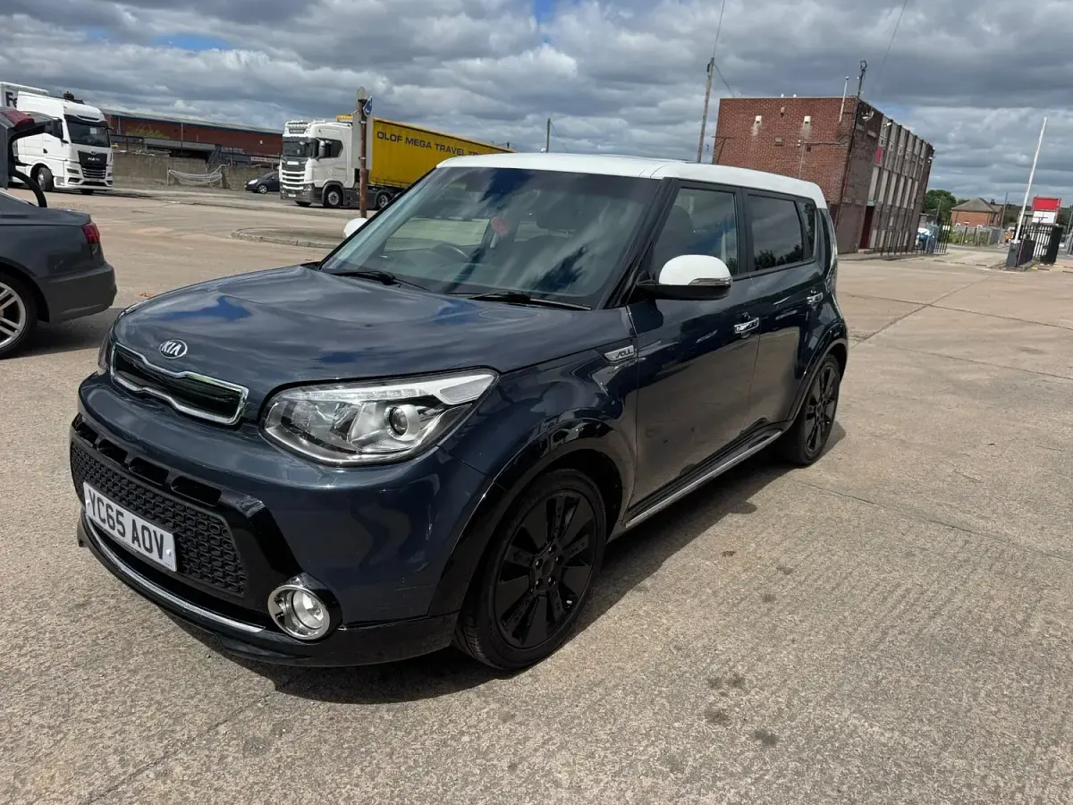 Used Kia Soul 128 HP (94 kW) 2015 Blue SUV