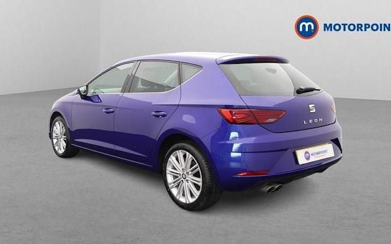 Used Seat Leon XCELLENCE 125 HP (91 kW) 2016 Blue Hatchback
