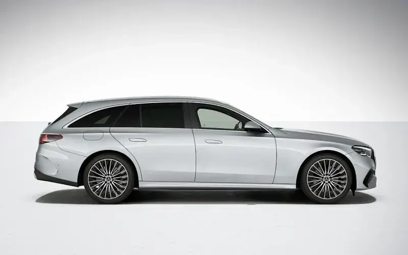New Mercedes E300 AMG Line Premium Plus 313 HP (230 kW) 2026 Sedan