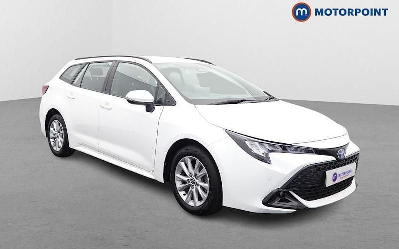 Used 2025 Toyota Corolla Estate | £23,399 (Fair price) - Image 1/4