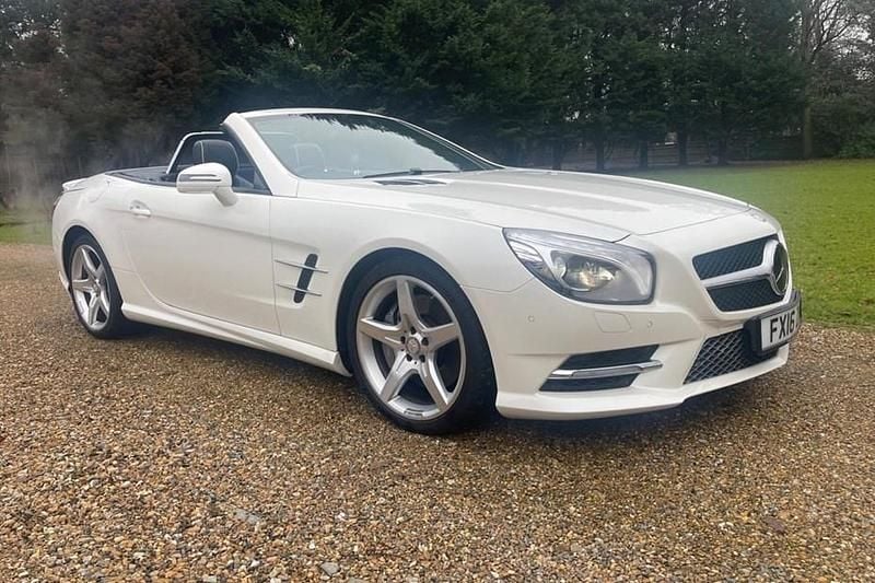 Used Mercedes SL500 AMG 455 HP (334 kW) 2016 White Cabriolet