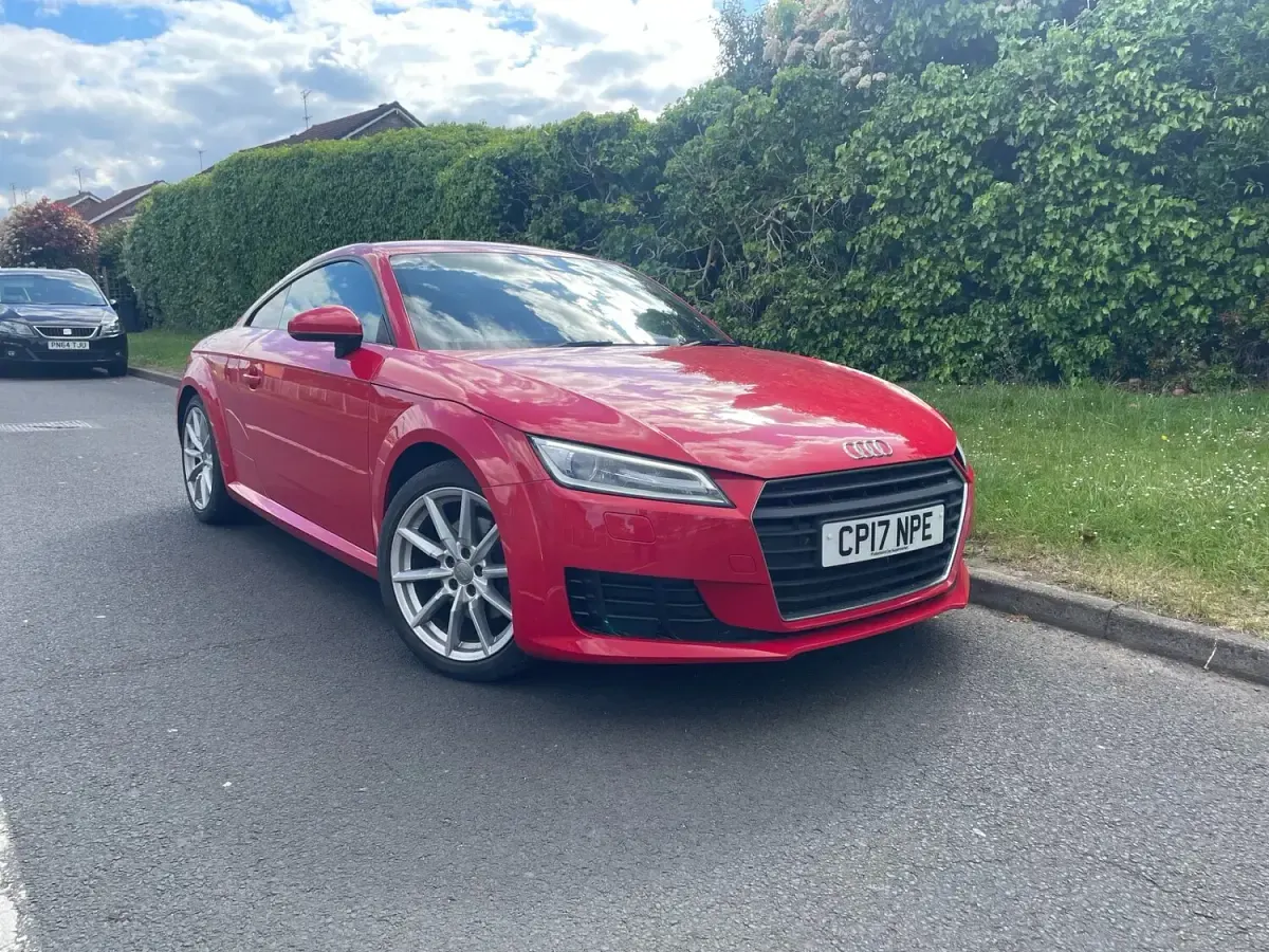 Used Audi TT Sport 184 HP (135 kW) 2017 Red Coupe