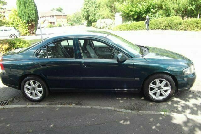 Used 2002 Volvo S60 Sedan | £1,190 - Image 1/4