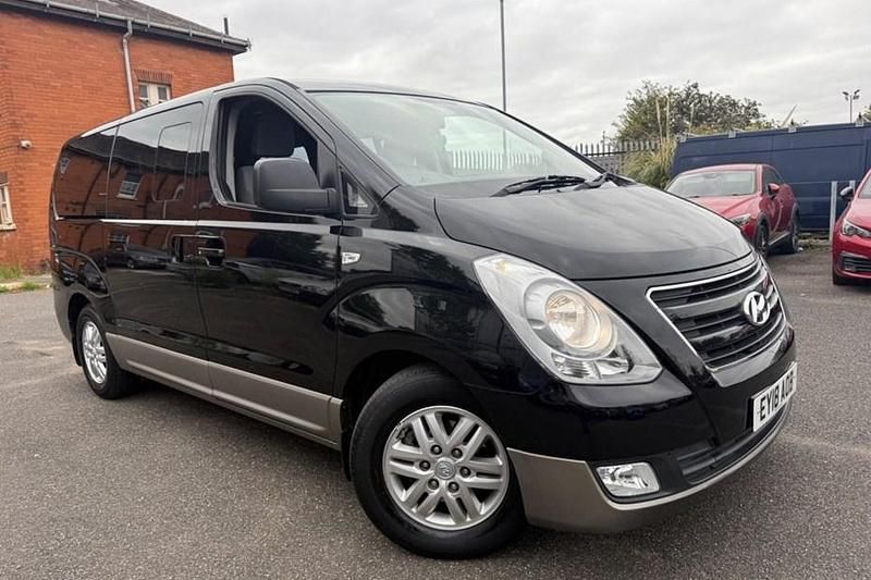 Black Used 2018 Hyundai I800 SE MPV | £13,990 (Good price) - Image 1/1