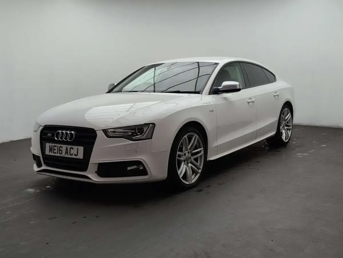 Used Audi A5 Black Edition 272 HP (200 kW) 2016 White Coupe
