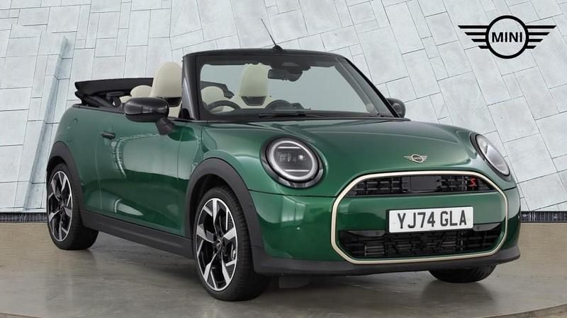 Green New 2025 Mini Cooper Hatchback | £31,950 (Good price) - Image 1/4