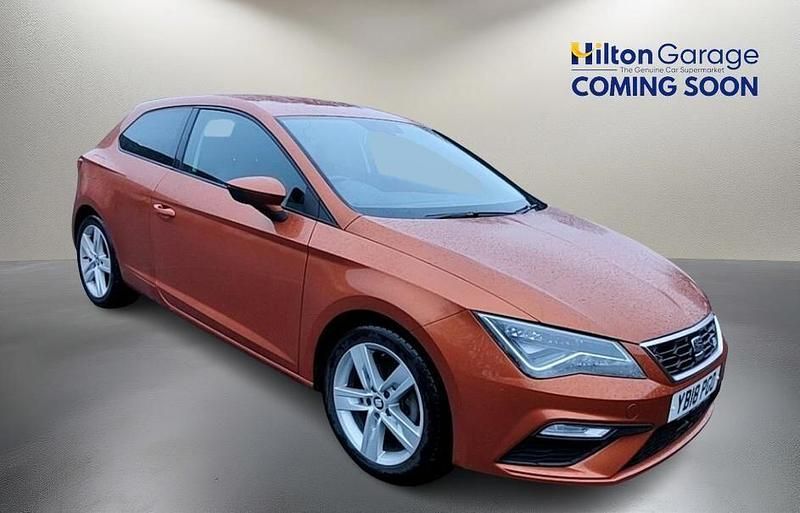 Used Seat Leon FR 125 HP (91 kW) 2018 Orange Hatchback