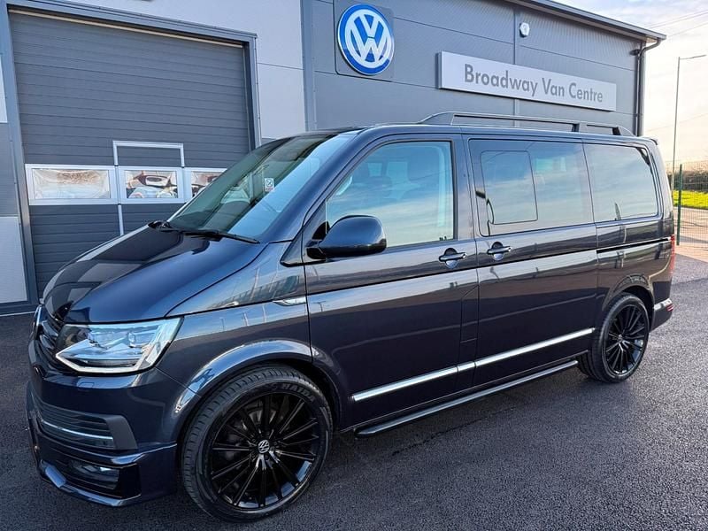 Used VW Caravelle Executive 150 HP (110 kW) 2018 Blue MPV