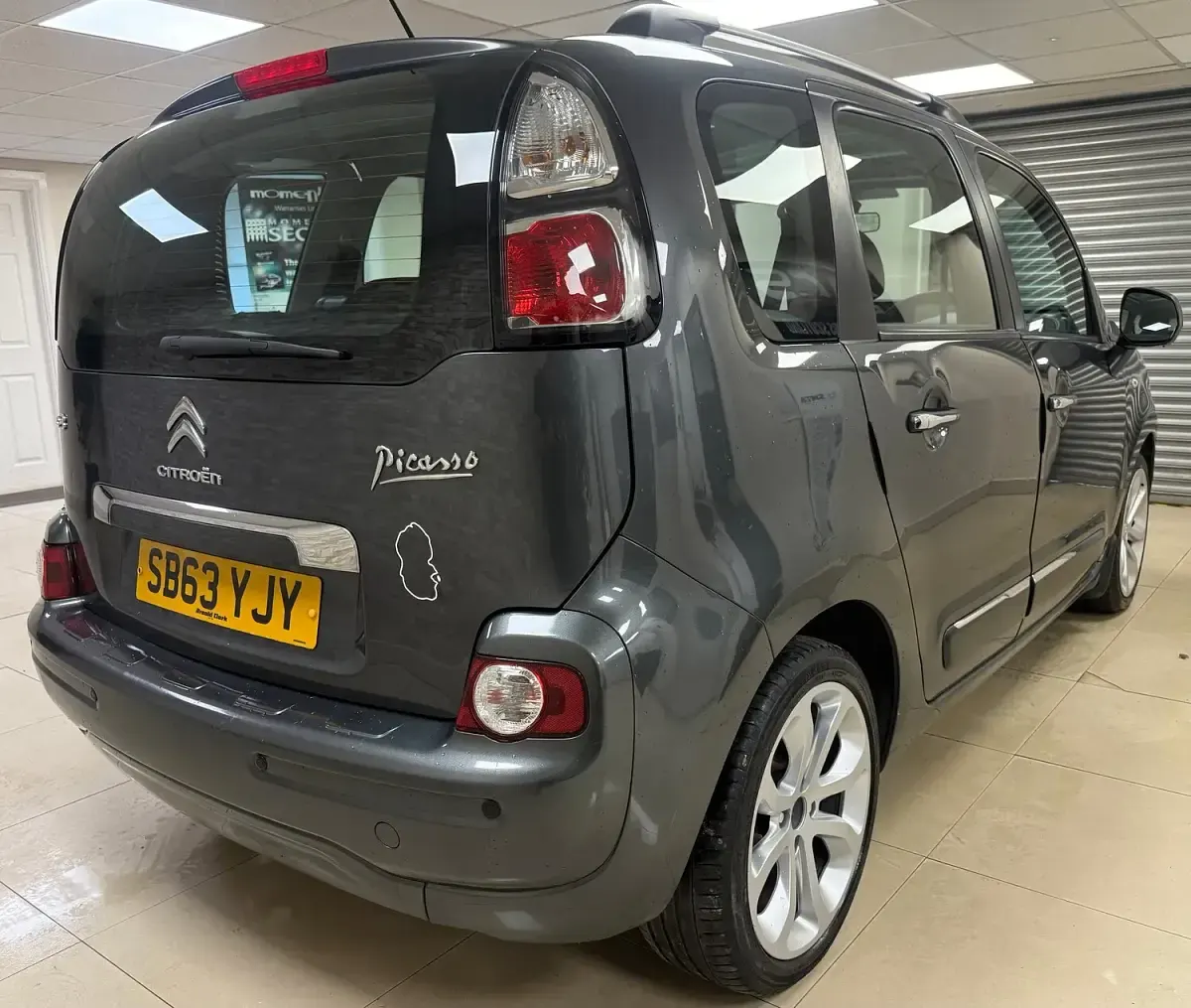 Used Citroën C3 Picasso SELECTION 90 HP (66 kW) 2014 Grey MPV