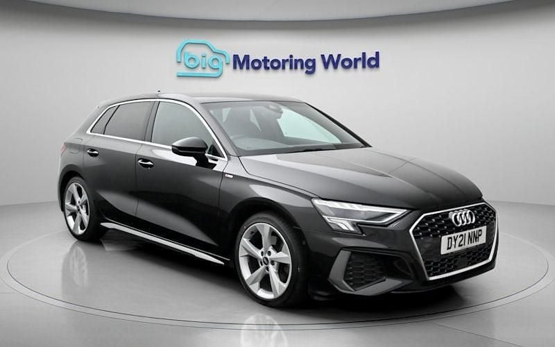Used Audi A3 Sportback S-Line 150 HP (110 kW) 2024 Hatchback