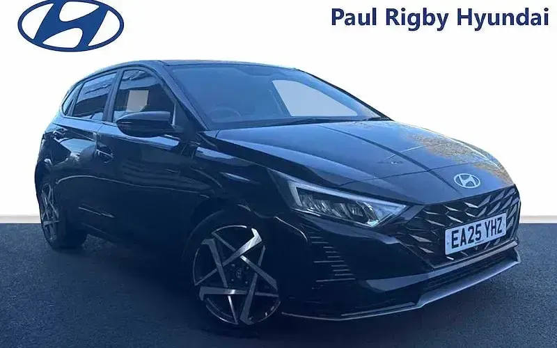 Used Hyundai i20 Premium 101 HP (74 kW) 2025 Hatchback