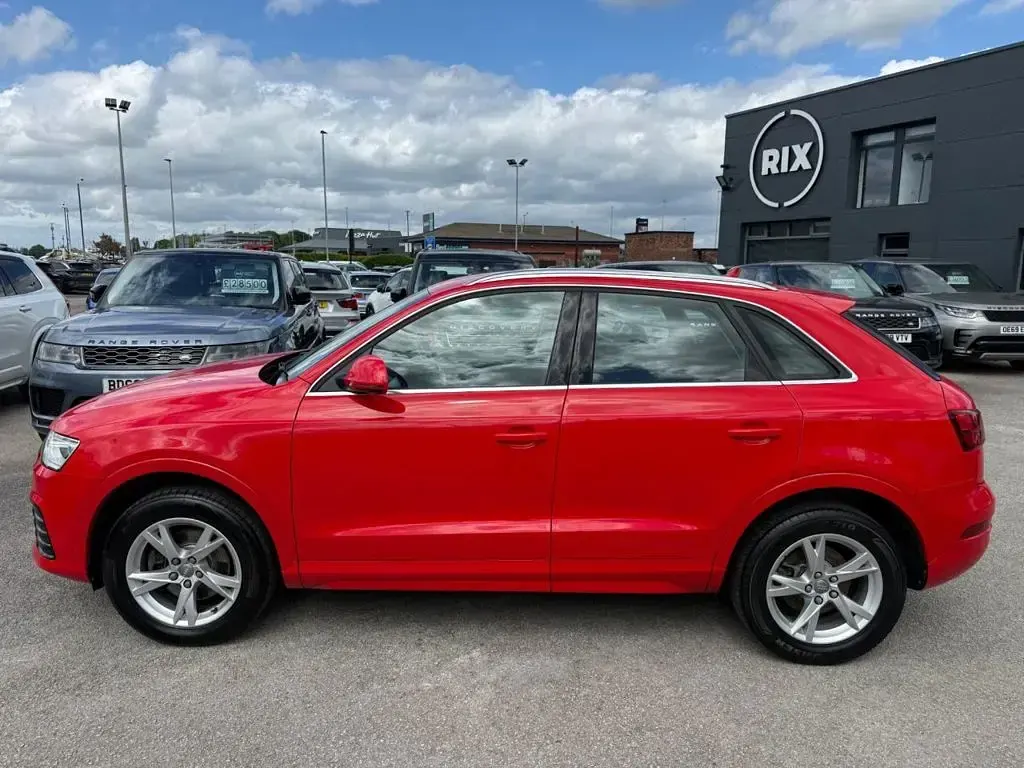 Used Audi Q3 Sport 150 HP (110 kW) 2017 Red SUV