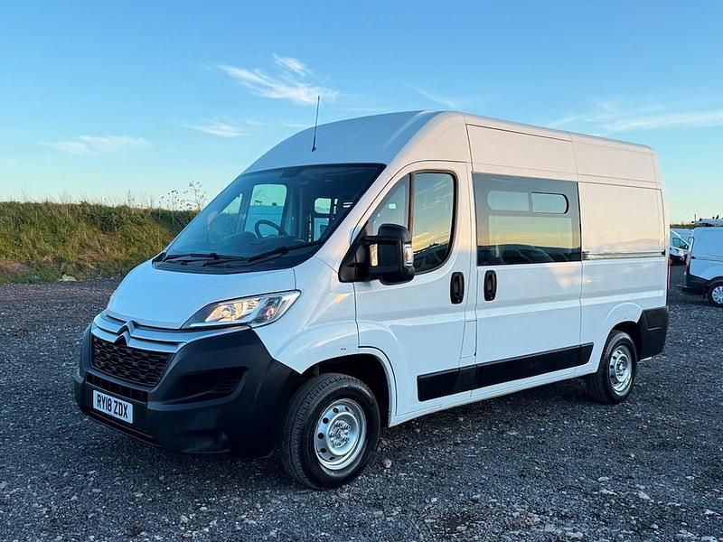 Usado Citroën Relay 130 HP (95 kW) 2026 Branco Van