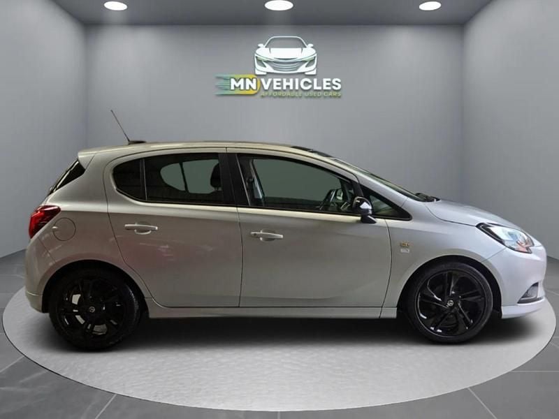 Used Vauxhall Corsa Edition 88 HP (64 kW) 2016 Silver Hatchback