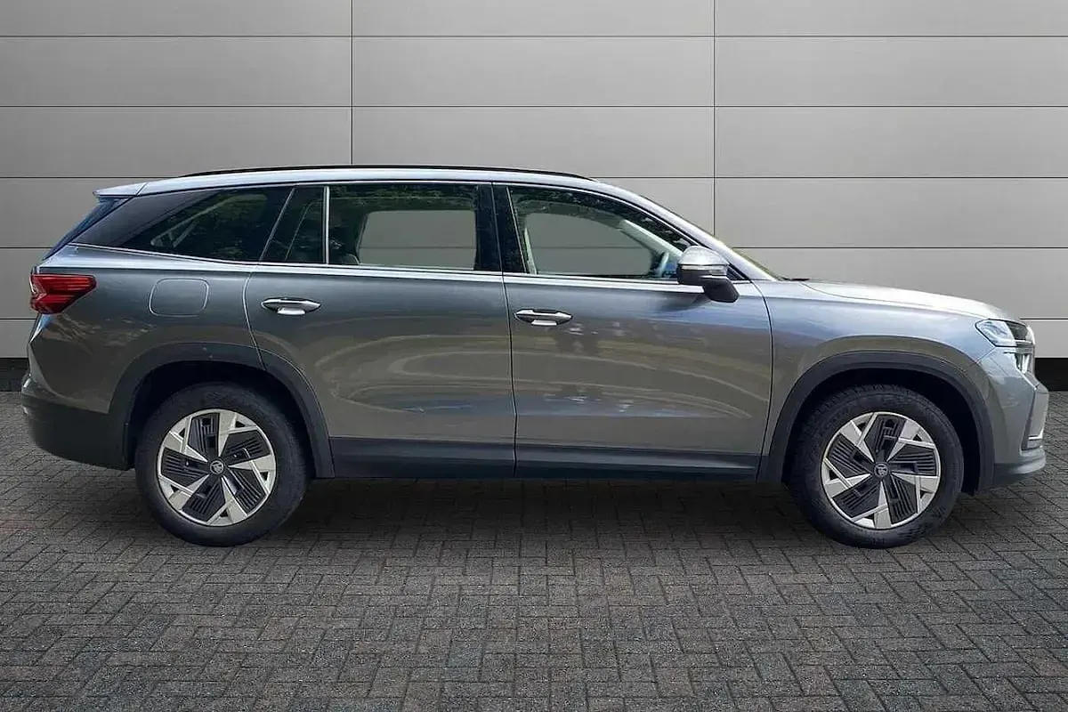 Used Skoda Kodiaq SE 150 HP (110 kW) 2025 Grey SUV