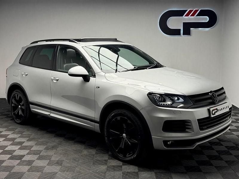 Silver Used 2014 VW Touareg R-line SUV | £11,495 (Fair price) - Image 1/3