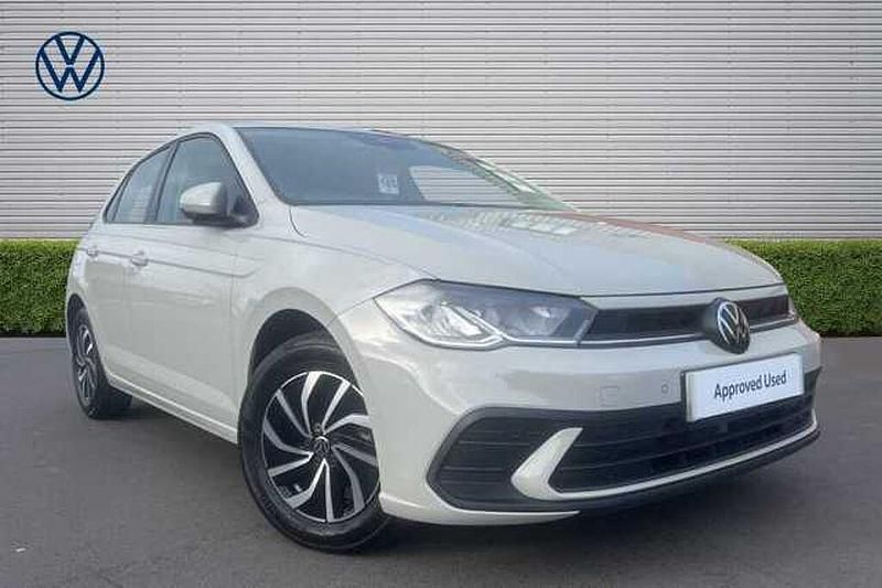 Begagnad VW Polo 95 HK (69 kW) 2023 Halvkombi