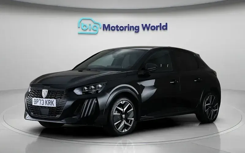 Usado Peugeot 208 GT 102 HP (75 kW) 2024 Preto Citadino
