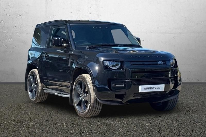 Usado Land Rover Defender SE Dynamic 2025 Preto SUV