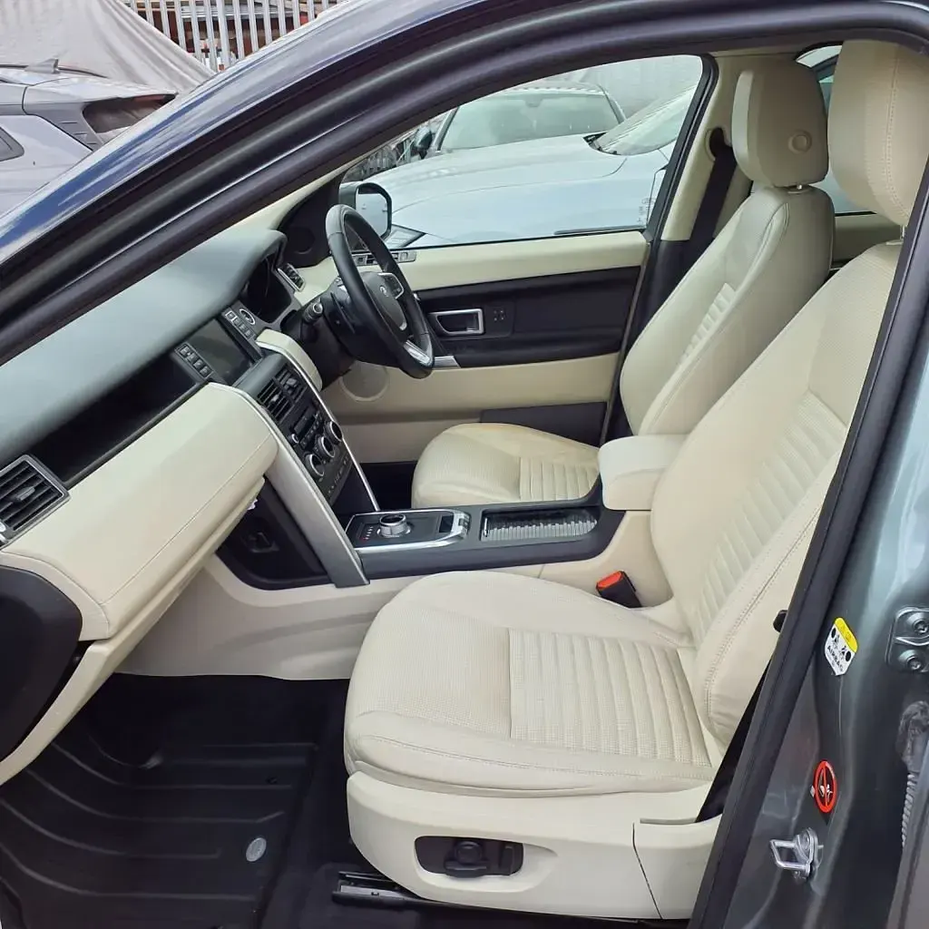 Used Land Rover Discovery Sport HSE Luxury 180 HP (132 kW) 2015 Grey SUV