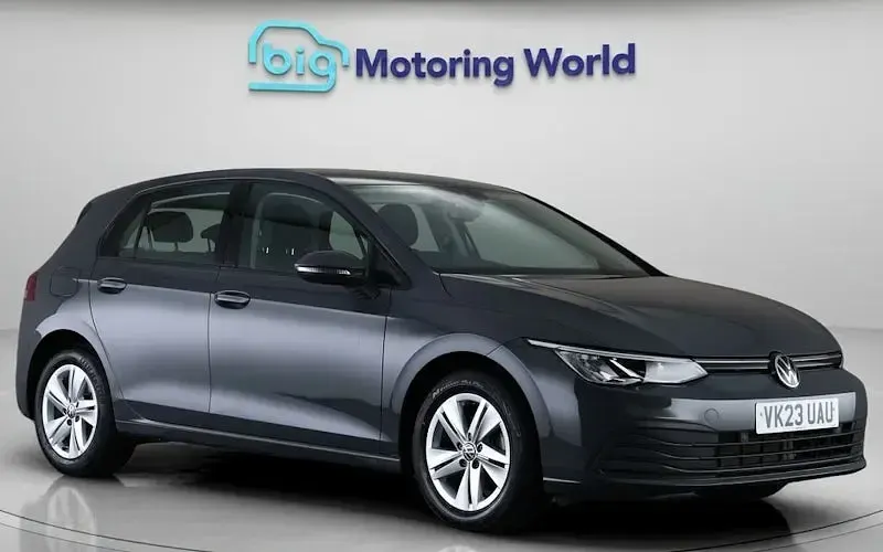Usado VW Golf VIII Life 150 HP (110 kW) 2023 Citadino