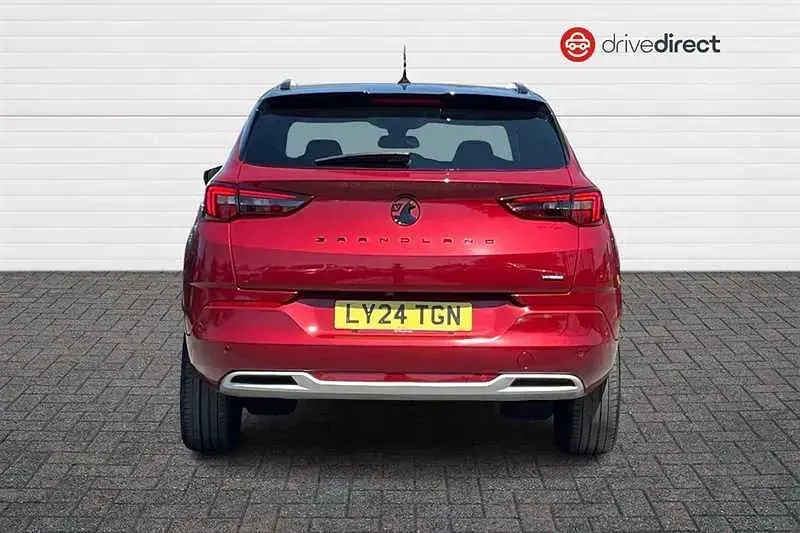 Used Vauxhall Grandland X Ultimate 136 HP (100 kW) 2024 Red SUV