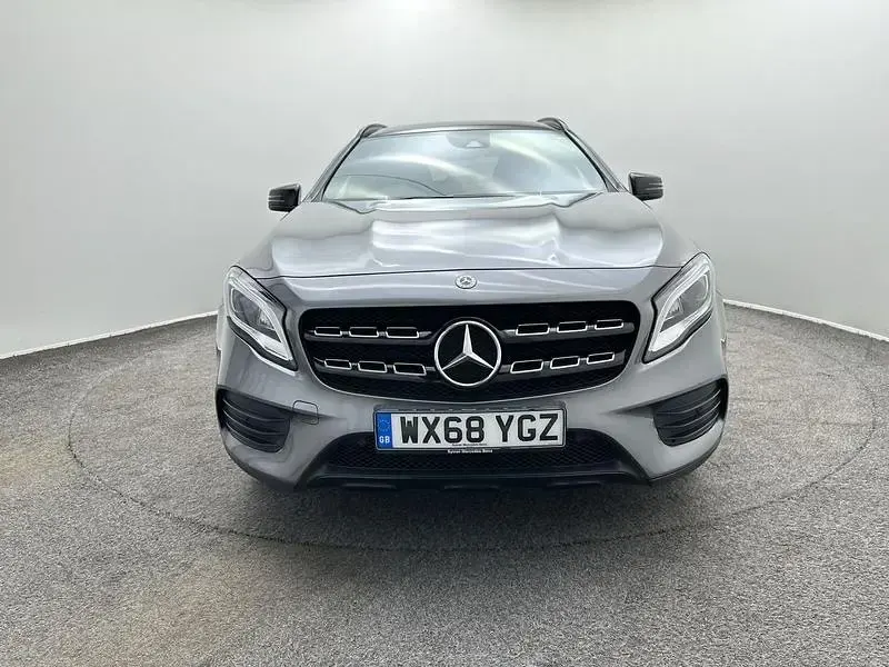 Used Mercedes GLA250 AMG Line Premium Plus 211 HP (155 kW) 2018 Mountain grey metallic SUV