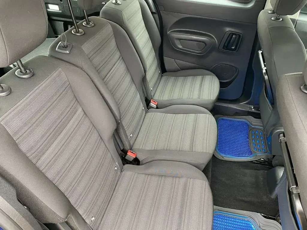 Used Vauxhall Combo S 110 HP (80 kW) 2019 Blue MPV