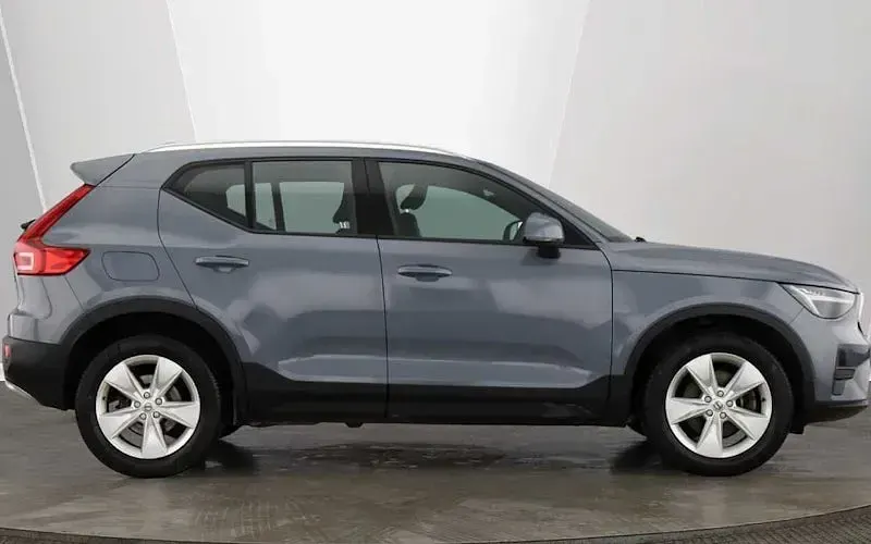 Used Volvo XC40 Core 163 HP (119 kW) 2026 SUV