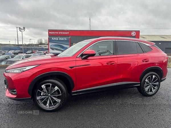 New MG HS SE 2026 Red SUV