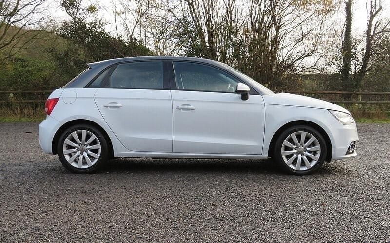 Used Audi A1 Sportback Sport 122 HP (89 kW) 2014 Hatchback