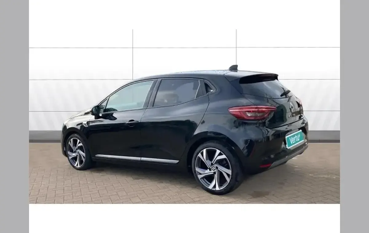 Used Renault Clio RS Line 140 HP (102 kW) 2022 Black Hatchback