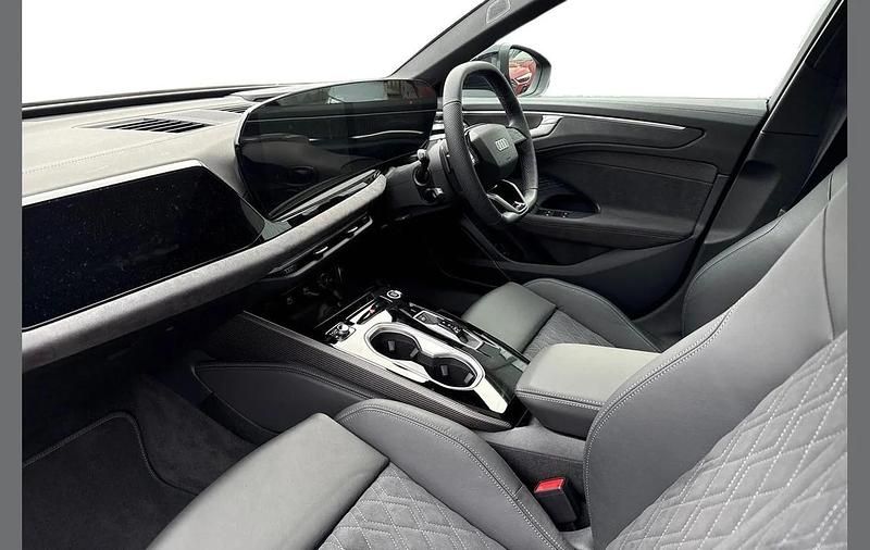 Used Audi A6 Sport 200 HP (147 kW) 2025 Black Estate