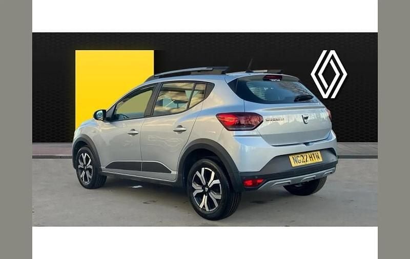 Used Dacia Sandero Prestige 90 HP (66 kW) 2022 Grey SUV