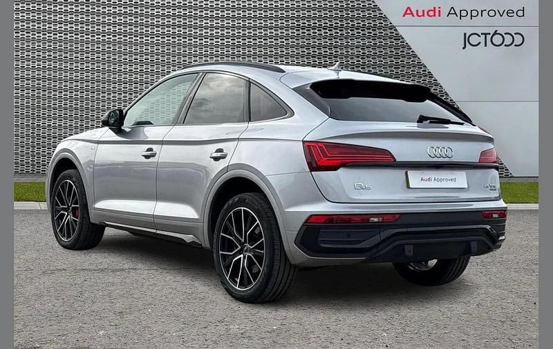 Used Audi Q5 Sportback Comfort 261 HP (191 kW) 2023 Silver SUV